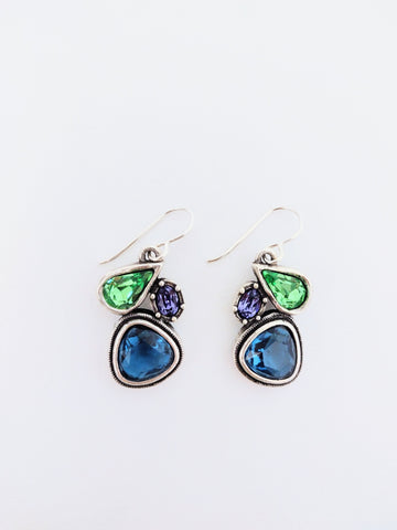 Waterlily Gossip Earrings