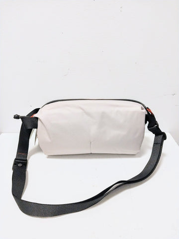 Lite Sling Bag